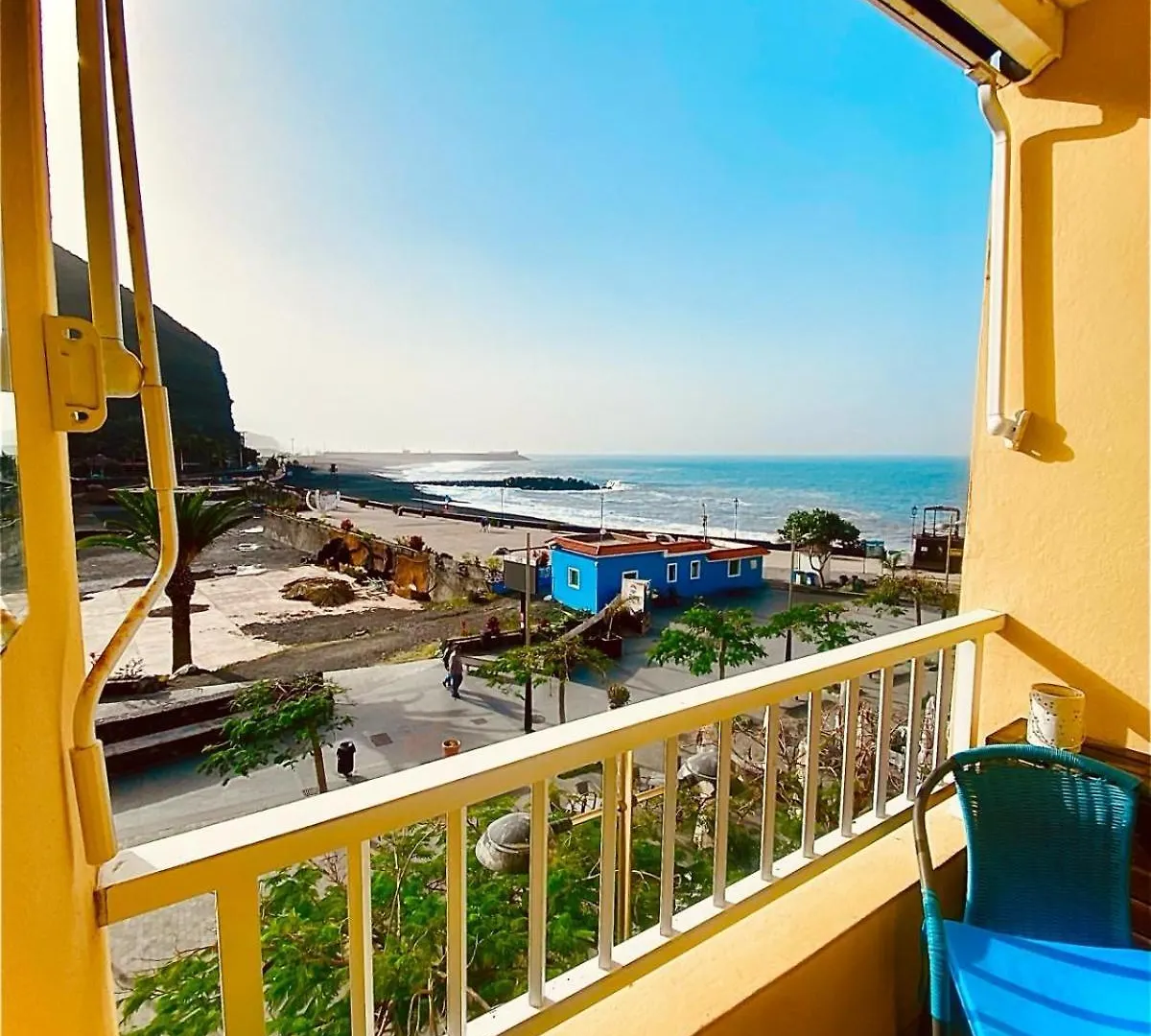 Casa Del Mar, Sunny Ocean View Appartement Right At The Beach! Los Llanos De Aridane Holiday home