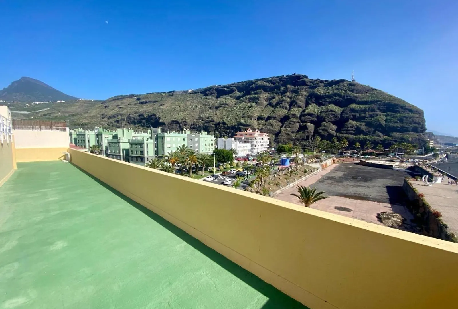 Holiday home Casa Del Mar, Sunny Ocean View Appartement Right At The Beach! Los Llanos De Aridane Spain